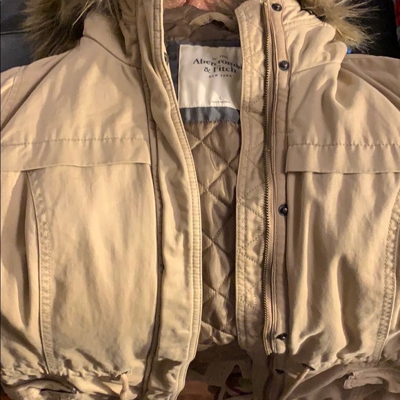 Winter jacket - Picture 3 of 4